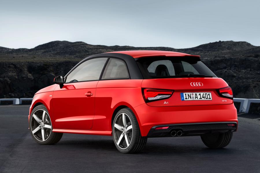  Audi A1 TFSI S-Line (8X) 2014 года  (WW) (фото 2 из 15)